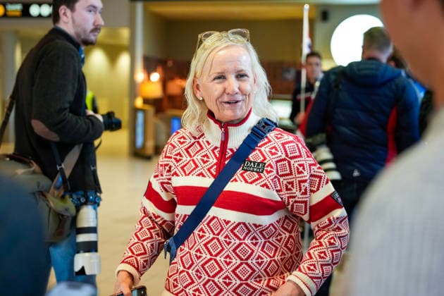 Johannes Hosflot Klaebo lander pa Vaernes. Stjordal 20260223. Tove Moe Dyrhaug pa Vaernes lufthavn, i pavente av Johannes Hosflot Klaebos ankomst etter OL i Italia. Foto: Ole Martin Wold NTB Stjordal Norge EDITORIAL USE ONLY. RESTRICTED USE FOR BETTING COMPANIES Ref:_SPO2q_I9YMX2DA.jpg *** Johannes Hosflot Klaebo lands at Vaernes Stjordal 20260223 Tove Moe Dyrhaug at Vaernes Airport, in anticipation of Johannes Hosflot Klaebos arrival after the Olympics in Italy Photo Ole Martin Wold NTB Stjordal Norway EDITORIAL USE ONLY RESTRICTED USE FOR BETTING COMPANIES  Copyright: xOlexMartinxWoldx xNTBx