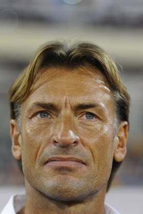 Ivory Coast vs Algeria: 2015 African Cup of Nations BATA, EQUATORIAL GUINEA - FEBRUARY 01: Ivory Coast s head coach Herve Renard is seen during the 2015 African Cup of Nations quarter final match between Ivory Coast and Algeria at Bata Stadium in Bata, Equatorial Guinea on February 01, 2015. Equatorial Guinea World. Editorial use only. Please get in touch for any other usage.  Copyright: x2025xAnadoluxMohamedxHossamx