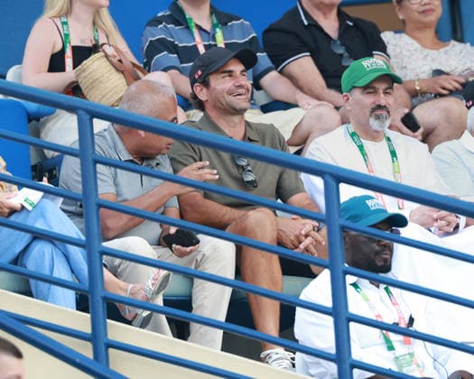 Roger Federer ist Ehrengast beim Turnier, Llks DDF CEO Ramesh Cidambi and rechts Turnierdirektor Sahlah Tahlak, Dubai Duty Free Tennis Championships, Dubai, U.A.E. Tennis - Dubai Tennis Championships 2025 - ATP, Tennis Herren - Dubai Duty Free Tennis Stadium - Dubai - - United Arab Emirates - 23 February 2026. Copyright: xJuergenxHasenkopfx