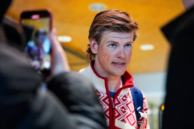 Johannes Hosflot Klaebo lander pa Vaernes lufthavn Stjordal 20260223. Johannes Hosflot Klaebo tilbake pa norsk jord med sine 6 olympiske gullmedaljer etter OL i Italia. Foto: Ole Martin Wold NTB Stjordal Norge EDITORIAL USE ONLY. RESTRICTED USE FOR BETTING COMPANIES Ref:_SPObADzsmBRT1g.jpg *** Johannes Hosflot Klaebo lands at Vaernes Airport Stjordal 20260223 Johannes Hosflot Klaebo back on Norwegian soil with his 6 Olympic gold medals after the Olympics in Italy Photo Ole Martin Wold NTB Stjordal Norway EDITORIAL USE ONLY RESTRICTED USE FOR BETTING COMPANIES  Copyright: xOlexMartinxWoldx xNTBx