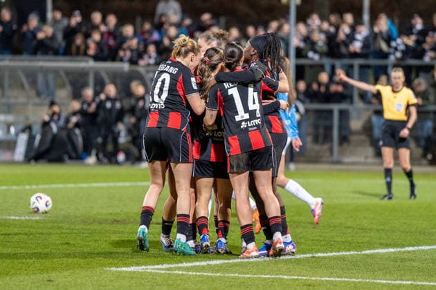 23.02.2026, xhfmx, Fussball Google Pixel Frauen-Bundesliga, Eintracht Frankfurt - SC Freiburg Die Eintracht Frankfurt Frauen bejubeln das 2:0 durch Elisa Senß (Eintracht Frankfurt Frauen) gegen den SC Freiburg. Tor, Goal, Jubel, Celebration (DFL DFB REGULATIONS PROHIBIT ANY USE OF PHOTOGRAPHS as IMAGE SEQUENCES and or QUASI-VIDEO) Frankfurt am Main