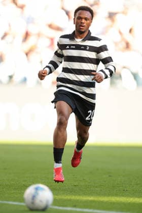 Turin, Italy, 21st February 2026. Lois Openda of Juventus during the Juventus vs Como 1907 Serie A match at Allianz Stadium, Turin. Picture credit should read: Jonathan Moscrop Sportimage EDITORIAL USE ONLY. No use with unauthorised audio, video, data, fixture lists, club league logos or live services. Online in-match use limited to 120 images, no video emulation. No use in betting, games or single club league player publications. SPI_269_JUVE_COMO SPI-4528-0267