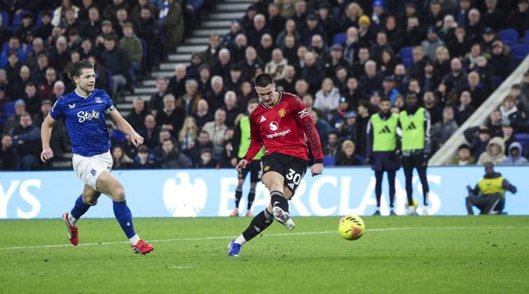 Everton v Manchester Utd, FA Premier League 23.02.26 Everton v Manchester Utd, FA Premier League Bradley Ormesher The Times Benjamin Sesko of Manchester Unitedscores and celebrates scoring his teams opening goal of the match 0-1  Copyright: xBradleyxOrmesherx NINTCHDBPICT001061643336