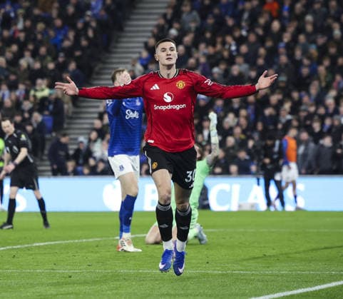 Everton v Manchester Utd, FA Premier League 23.02.26 Everton v Manchester Utd, FA Premier League Bradley Ormesher The Times Benjamin Sesko of Manchester Unitedscores and celebrates scoring his teams opening goal of the match 0-1  Copyright: xBradleyxOrmesherx NINTCHDBPICT001061643365