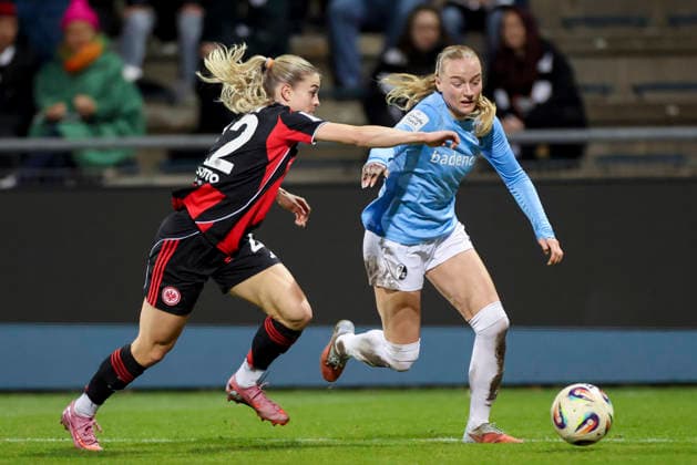 Nadine Riesen (Eintracht Frankfurt) und Tessa Blumenberg (SC Freiburg) kaempfen um den Ball, Google Pixel Frauen-Bundesliga, Eintracht Frankfurt v SC Freiburg, Stadion am Brentanobad am 23. February 2026 in Frankfurt, Deutschland. (Foto von Marco Steinbrenner DeFodi Images) Nadine Riesen (Eintracht Frankfurt) und Tessa Blumenberg (SC Freiburg) battle for the ball, Google Pixel Frauen-Bundesliga, Eintracht Frankfurt v SC Freiburg, Stadion am Brentanobad, February 23, 2026 in Frankfurt, Germany. (Photo by Marco Steinbrenner DeFodi Images) DFB DFL REGULATIONS PROHIBIT ANY USE OF PHOTOGRAPHS AS IMAGE SEQUENCES AND OR QUASI-VIDEO. -