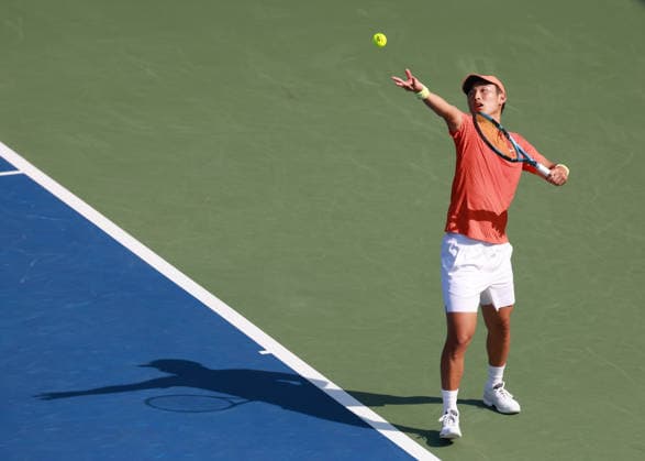 Juncheng Shang (CHN)Dubai Duty Free Tennis Championships, Dubai, U.A.E. Tennis - Dubai Tennis Championships 2025 - ATP, Tennis Herren - Dubai Duty Free Tennis Stadium - Dubai - - United Arab Emirates - 24 February 2026. Copyright: xJuergenxHasenkopfx