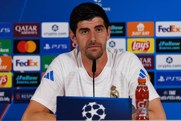 Thibaut Courtois seen during the Real Madrid Training Session and press conference, PK, Pressekonferenz before UCL knock out game against SL Benfica (Maciej Rogowski Ball Raw Images) Madrid Ciudad Real Madrid Spain Copyright: xMaciejxRogowskix maciejrogowski_conference_realmadrid-thibaoutcourtois_2526-07