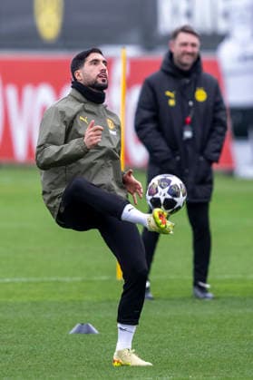 24.02.2026: Fußball: Training von Borussia Dortmund auf dem Trainingsgelände in Brackel vor dem Rückspiel in den Play Offs der Champions League bei Atalanta Bergamo. Emre Can (Borussia Dortmund) in Aktion. Copyright: xDavidxInderliedx