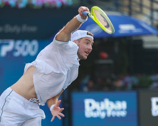 Jan-Lennard Struff (GER), Dubai Duty Free Tennis Championships, Dubai, U.A.E. Tennis - Dubai Tennis Championships 2025 - ATP, Tennis Herren - Dubai Duty Free Tennis Stadium - Dubai - - United Arab Emirates - 24 February 2026. Copyright: xJuergenxHasenkopfx