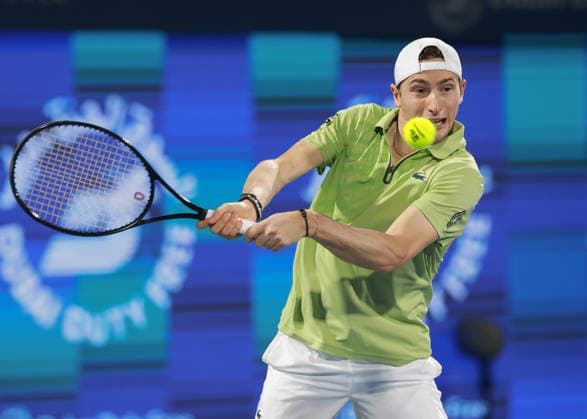 Ugo Humbert, Dubai Duty Free Tennis Championships, Dubai, U.A.E. Tennis - Dubai Tennis Championships 2025 - ATP, Tennis Herren - Dubai Duty Free Tennis Stadium - Dubai - - United Arab Emirates - 24 February 2026. Copyright: xJuergenxHasenkopfx