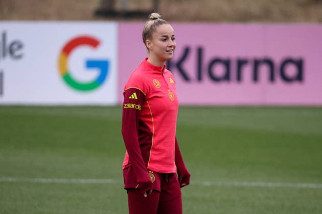 Frankfurt am Main, Deutschland 24. Februar 2026: Vorbereitung auf das Frauen WM-Qualifikationsspiel Deutschland vs. Slovenien - Training Im Bild: Giulia Gwinn (Deutschland) beim Training auf dem DFB Campus in Frankfurt Copyright: HMBxMedia MadeleinexFantini