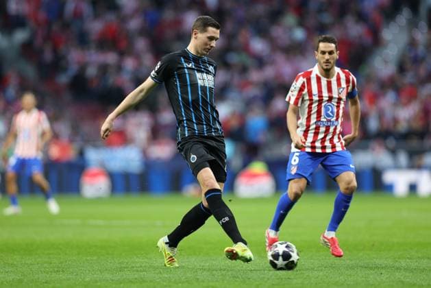 Club s Hans Vanaken and Atletico Madrid s Koke fight for the ball during a soccer game between Spanish team Atletico Madrid and Belgian Club Brugge, in Madrid, on Tuesday 24 February 2026, the return leg game in the Knockout phase play-offs of the UEFA Champions League tournament. BRUNOxFAHY  x164853841x