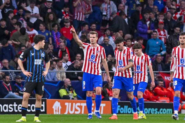 February 24, 2026, Madrid, Madrid, Spain: ALEXANDER SoËœRLOTH of Atletico de Madrid celebrates with teammates after scoring during the Champions League match, second leg of the Play-Off between ATLo°TICO DE MADRID and CLUB BRUJAS KV, held on February 24, 2026, at the Riad Air Metropolitano, Madrid, Spain. ATLETICO DE MADRID Vs CLUB BRUJAS KV Champions League Match, Season 25 26 (02 24 26) - ZUMAc312 20260224_zsp_c312_039 Copyright: xOscarxManuelxSanchezx