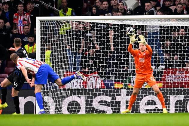 Atletico de Madrid v Club Brugge - UEFA Champions League MADRID, SPAIN - FEBRUARY 24 : Mignolet Simon goalkeeper of Club Brugge in action during the UEFA Champions League 2025 26 knockout phase play-off match second leg between Atletico de Madrid and Club Brugge on February 24, 2026 in Madrid, Spain, 24 02 2026 Madrid Spain  Copyright: xTomasxSiskx