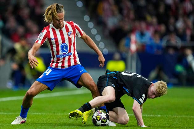 ESP: Atletico de Madrid - Club Brugge. UEFA Champions League. Round of 16. Second Leg. Marcos Llorente of Atletico de Madrid and Joaquin Seys of Club Brugge KV during the UEFA Champions League match, between Atletico de Madrid and Club Brugge, Round of 16, second Leg, played at Riyadh Air Mertropolitano Stadium on February 24, 2026 in Madrid, Spain. kpng Copyright: xCesarxCebollax xPRESSINPHOTOx PS_260224_ATM_BRU_2526_083