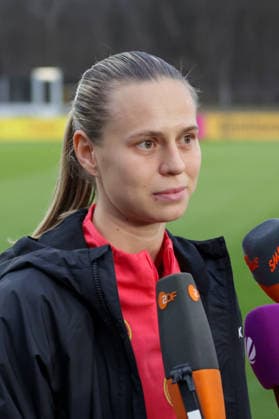 24.02.2026, xgrfx, Fussball DFB-Medientermine, Deutsche Frauennationalmannschaft - Training v.l. Klara Bühl im Interview (Deutsche Frauennationalmannschaft) (DFL DFB REGULATIONS PROHIBIT ANY USE OF PHOTOGRAPHS as IMAGE SEQUENCES and or QUASI-VIDEO) Frankfurt am Main