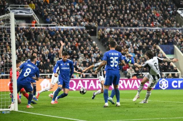 Sandro Tonali of Newcastle United scores their first goal Newcastle United v Qarabag, UEFA Champions League, Knockout Round Play-Offs, Second Leg, Football, St James Park, Newcastle, UK - 24 Feb 2026Newcastle St James Park Azerbaijan EDITORIAL USE ONLY No use with unauthorised audio, video, data, fixture lists, club league logos or live services. Online in-match use limited to 120 images, no video emulation. No use in betting, games or single club league player publications. Copyright: xRichardxLee Shutterstockx 16693044ai