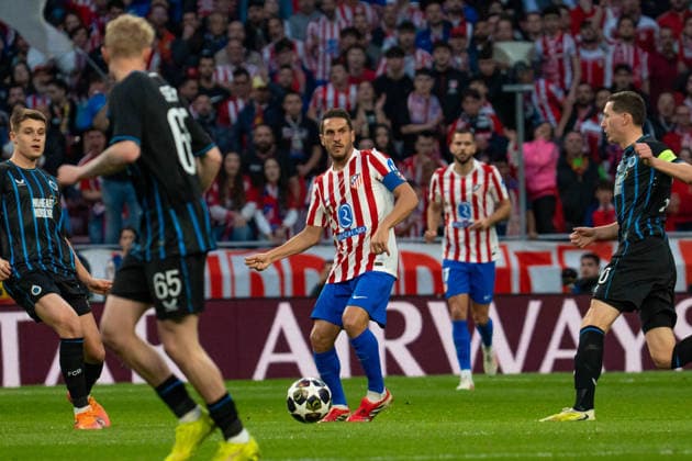 Koke (N6) in action during UEFA Champions League match between Atletico de Madrid and Club Brugge KV at the Estadio Riyadh Air Metropolitano in Madrid, Spain Copyright: xAndresxLopezxSheridanxx xSPPx Sportspressphoto_SPR97279
