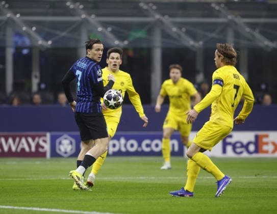 CALCIO - UEFA Champions League - Inter - FC Internazionale vs FK Bodo Glimt Piotr Zieli?ski of FC Inter during the Uefa Champions League, second leg play-off, season 2025 2026, football match between, FC Internazionale Milano v Fotballklubben Bodo Glimt on 24 February 2026 at â?? Giuseppe Meazza Stadium, San Siro, Milan, Italy Photo Nderim Kaceli Milan Italy  Copyright: xIPAxSport ABACAx