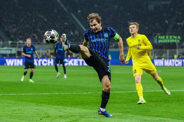 FC Internazionale vs FK Bodo Glimt - UEFA Champions League 2025 26 League Knockout Play-off Second Leg - 24 02 2026 Nicolo Barella of FC Internazionale seen in action during UEFA Champions League 2025 26 League Knockout Play-off Second Leg football match between FC Internazionale and FK Bodo Glimt at San Siro Stadium in Milan Copyright: xBEAUTIFULxSPORTS Carabellix
