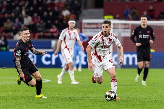 UEFA Champions League: Bayer 04 Leverkusen - Olympiacos FC; 24.02.2026 Christos Mouzakitis (Olympiacos FC, 96) UEFA Champions League: Bayer 04 Leverkusen - Olympiacos FC; BayArena, Leverkusen; 24.02.2026 Copyright: xBEAUTIFULxSPORTS Buriakovx