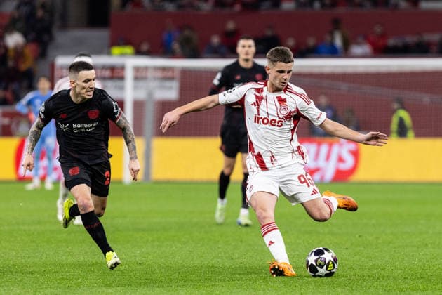 UEFA Champions League: Bayer 04 Leverkusen - Olympiacos FC; 24.02.2026 Christos Mouzakitis (Olympiacos FC, 96) UEFA Champions League: Bayer 04 Leverkusen - Olympiacos FC; BayArena, Leverkusen; 24.02.2026 Copyright: xBEAUTIFULxSPORTS Buriakovx