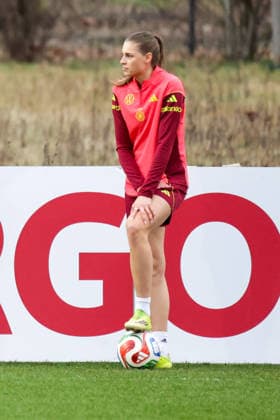 24.02.2026, xgrfx, Fussball DFB-Medientermine, Deutsche Frauennationalmannschaft - Training v.l. Jule Brand (Deutsche Frauennationalmannschaft) (DFL DFB REGULATIONS PROHIBIT ANY USE OF PHOTOGRAPHS as IMAGE SEQUENCES and or QUASI-VIDEO) Frankfurt am Main