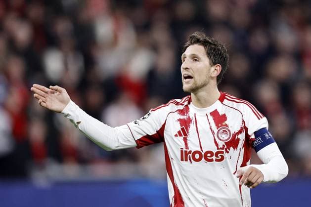 LEVERKUSEN Panagiotis Retsos of Olympiakos during the UEFA Champions League match between Bayer 04 Leverkusen and Olympiakos Piraeus at the BayArena on February 24, 2026, in Leverkusen, Germany. BART STOUTJESDIJK ANP FOC 2026 2027 xVIxANPxSportx xBartxStoutjesdijkxIVx 551660462 originalFilename: 551660462.jpg