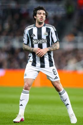 Newcastle United v QarabaÄü FK, UEFA Champions League Sandro Tonali Of Newcastle United during the Newcastle United v QarabaÄü FK UEFA Champions League Play-Offs 2nd Leg match at St. James Park, Newcastle Upon Tyne, England on 24 February 2026 Credit: Lee Keuneke Every Second Media Editorial use only. All images are copyright Every Second Media Limited. No images may be reproduced without prior permission. Copyright: xIMAGO EveryxSecondxMediax ESM-1821-0069 LeexKeunekex xEveryxSecondxMediax