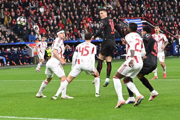 Patrik SCHICK (LEV) Torchance, Aktion, Einzelaktion Fussball Champions League, Play Offs, Bayer 04 Leverkusen (LEV) - Olympiakos Piraeus (PI) am 24.02.2026 in Leverkusen Deutschland. UEFA regulations prohibit any use of photographs as image sequences and or quasi-video Â