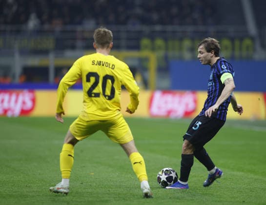 Nicolo Barella of FC Inter during the Uefa Champions League, second leg play-off, season 2025-2026, football match between, FC Internazionale Milano v Fotballklubben Bodo Glimt on 24 February 2026 at â?? Giuseppe Meazza Stadium, San Siro, Milan, Italy Photo Nderim Kaceli  Copyright: xNderimxKaceli IPAxSportx xipa-agency.netx xx IPA_71979132 IPA_Agency_IPA71979132