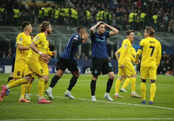 Alessandro Bastoni of FC Inter during the Uefa Champions League, second leg play-off, season 2025-2026, football match between, FC Internazionale Milano v Fotballklubben Bodo Glimt on 24 February 2026 at â?? Giuseppe Meazza Stadium, San Siro, Milan, Italy Photo Nderim Kaceli  Copyright: xNderimxKaceli IPAxSportx xipa-agency.netx xx IPA_71979337 IPA_Agency_IPA71979337