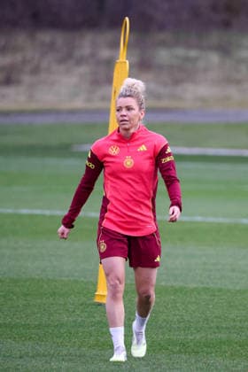 Frankfurt am Main, Deutschland 24. Februar 2026: Vorbereitung auf das Frauen WM-Qualifikationsspiel Deutschland vs. Slovenien - Training Im Bild: Linda Dallmann (Deutschland) Copyright: HMBxMedia MadeleinexFantini