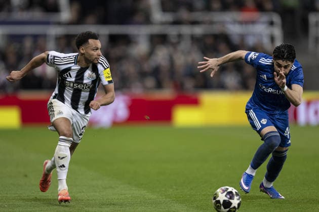 NEWCASTLE UPON TYNE, ENGLAND - FEBRUARY 24: Jacob Murphy of Newcastle United in action during the UEFA Champions League 2025 26 match between Newcastle United and Qarabag at St James Park, Newcastle in England (Photo by Will Palmer Sports Press Photo) Copyright: xWillxPalmer SportsxPressxPhotox Sportspressphoto_SPR97330