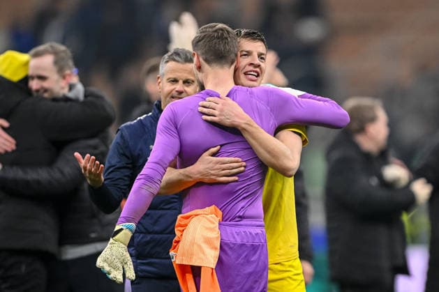 Torwart Nikita Haikin (FK Bodo Glimt) und Jostein Gundersen (FK Bodo Glimt) gestures during the UEFA Champions League 2025 26 League Knockout Play-off Second Leg match between FC Internazionale Milano and FK Bodo Glimt at Stadio San Siro on February 24, 2026 in Milan, Italy. (Photo by Harry Langer DeFodi Images) -
