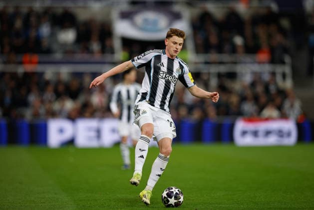Newcastle United v FK QARABAG, Champions League Harvey Barnes of Newcastle United controls play during the Champions League match between Newcastle United and FK QARABAG at St. James s Park, Newcastle, UK on 24 February 2026. Newcastle St. James s Park Tyne and Wear UK Editorial use only , Copyright: xCraigxCowanx PSI-23795-0101