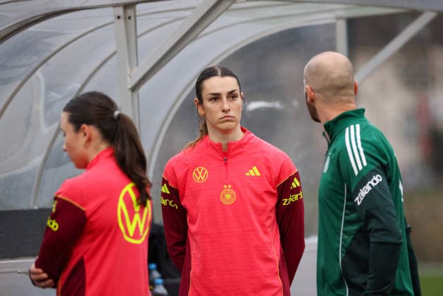 Frankfurt am Main, Deutschland 24. Februar 2026: Vorbereitung auf das Frauen WM-Qualifikationsspiel Deutschland vs. Slovenien - Training der U23 Fußballnationalmannschaft der Frauen Im Bild: Selina Ostermeier (U23 Deutschland) Copyright: HMBxMedia MadeleinexFantini