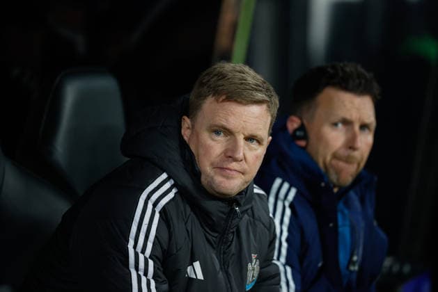 Newcastle United v FK QARABAG, Champions League Newcastle United manager Eddie Howe at kick off during the Champions League match between Newcastle United and FK QARABAG at St. James s Park, Newcastle, UK on 24 February 2026. Newcastle St. James s Park Tyne and Wear UK Editorial use only , Copyright: xCraigxCowanx PSI-23795-0142