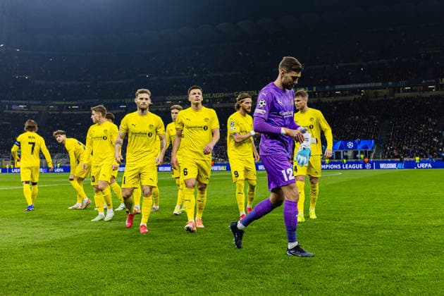 260224 Ole Didrik Blomberg, Jostein Gundersen and goalkeeper Nikita Haikin of Bodo Glimt ahead of the UEFA Champions League football match between Inter and Bodo Glimt on February 24, 2026 in Milan. Photo: Marius Simensen BILDBYRAN COP 238 MM0057 bbeng bodo glimt fc internazionale milano football fotball fotboll inter mesterligaen soccer uefa champions league Copyright: MARIUSxSIMENSEN BB260224BB667