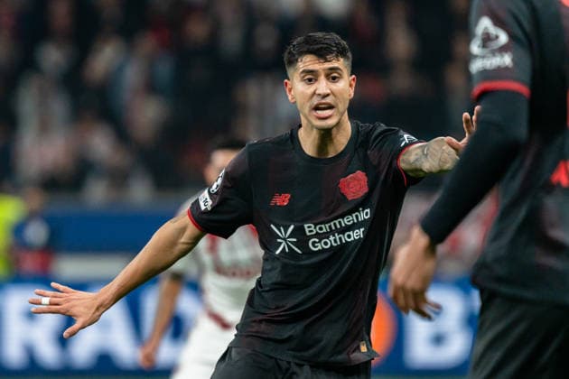 UEFA Champions League 2025 2026 Bayer 04 Leverkusen vs. Olympiakos Piräus, Play-Offs Rückrunde, Dienstag, 23.02.2026 BayArena (Nordrhein-Westfalen, Deutschland) Exequiel Palacios ( 25) Copyright: xCelinaxLeiersx