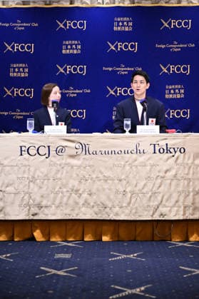 (L-R) Riku Miura, Ryuichi Kihara (JPN), FEBRUARY 25, 2026 - Figure skating, Eiskunstlauf : Japan s Riku Miura and Ryuichi Kihara, the gold medalists in pairs figure skating at the Milano Cortina Winter Olympics, attend press conference, PK, Pressekonferenz at the Foreign Correspondents Club of Japan in Tokyo, Japan. Noxthirdxpartyxsales  aflo_321211987
