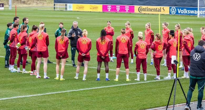DFB Frauen Nationalmannschaft beim Training am DFB Campus in Frankfurt 25.02.26: Die DFB Frauen Nationalmannschaft trainiert auf dem DFB Campus in Frankfurt Frankfurt DFB Campus Hessen Deutschland