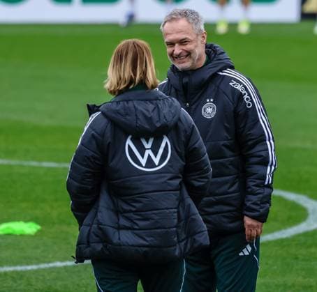 DFB Frauen Nationalmannschaft beim Training am DFB Campus in Frankfurt 25.02.26: Die DFB Frauen Nationalmannschaft trainiert auf dem DFB Campus in Frankfurt Frankfurt DFB Campus Hessen Deutschland