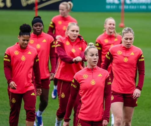 DFB Frauen Nationalmannschaft beim Training am DFB Campus in Frankfurt 25.02.26: Die DFB Frauen Nationalmannschaft trainiert auf dem DFB Campus in Frankfurt Frankfurt DFB Campus Hessen Deutschland