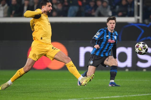 Nicola Zalewski of Atalanta BC 1907 during the UEFA Champions League 2025 2026, Playoff Phase MD2 football match between Atalanta BC and Borussia Dortmund at New Balance Arena on February 25, 2026, Bergamo, Italy.  Copyright: xRobertoxTommasini IPAxSportx xipa-agency.netx xx IPA_72019044 IPA_Agency_IPA72019044