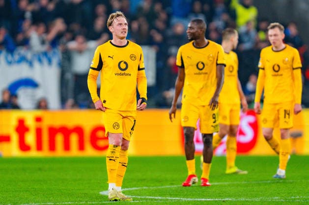 25.02.2026, Atalanta Bergamo vs. Borussia Dortmund, UEFA Champions League, Playoffs-Rückspiel Tor zum 2:0 durch Davide Zappacosta (Atalanta Bergamo) Julian Brandt (Borussia Dortmund, 10) Serhou Guirassy (Borussia Dortmund, 9) Julian Ryerson (Borussia Dortmund, 26) unzufrieden Regulations prohibit any use of photographs as image sequences and or quasi video Copyright: xBahhoxKarax
