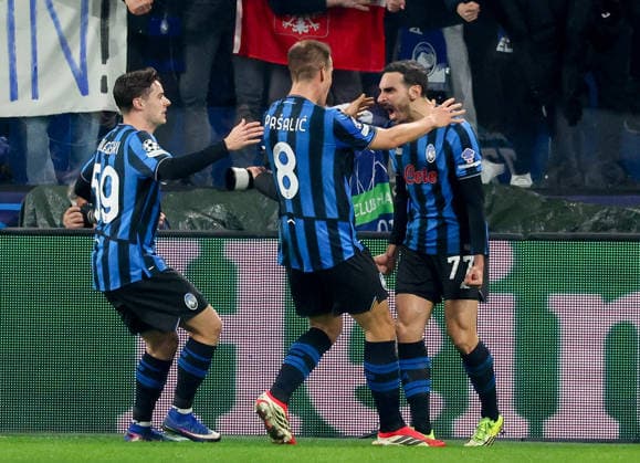 Foto IPP Roberto Bregani Bergamo 25-02-2026 Calcio UEFA Champions League 2025 2026, Atalanta vs Borussia Dortmund Nella foto l esultanza di Davide Zappacosta dell Atalanta dopo il gol. Italy Photo Press World Copyright. italy ITALY  Copyright: xR4924_italyphotopressx