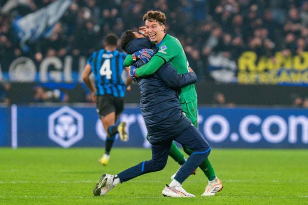 25.02.2026, Atalanta Bergamo vs. Borussia Dortmund, UEFA Champions League, Playoffs-Rückspiel Marco Carnesecchi (Atalanta Bergamo) Regulations prohibit any use of photographs as image sequences and or quasi video Copyright: xBahhoxKarax