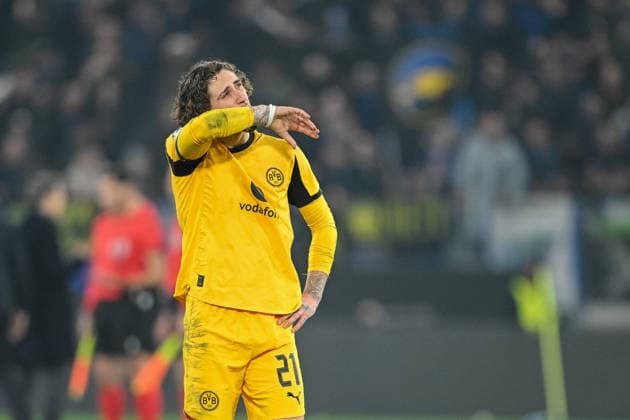 Fabio Silva (Borussia Dortmund) looks dejected during the UEFA Champions League 2025 26 League Knockout Play-off Second Leg match between Atalanta BC and Borussia Dortmund at Stadio di Bergamo on February 25, 2026 in Bergamo, Italy. (Photo by Harry Langer DeFodi Images) -