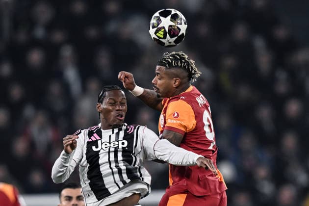Db Torino 25 02 2026 - Champions League Juventus-Galatasaray foto Daniele Buffa Image nella foto: Mario Lemina-Jonathan David 